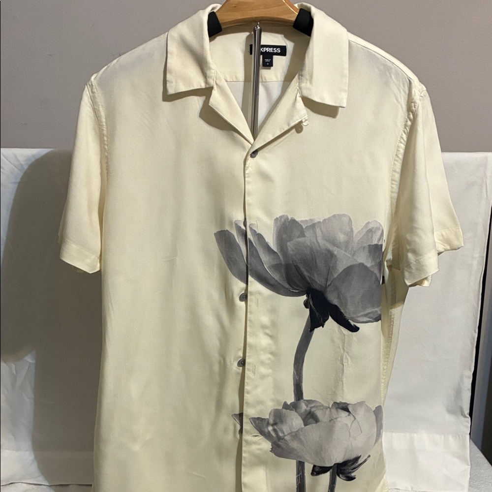 Express Men's Cream Shirt with Gray Floral Print